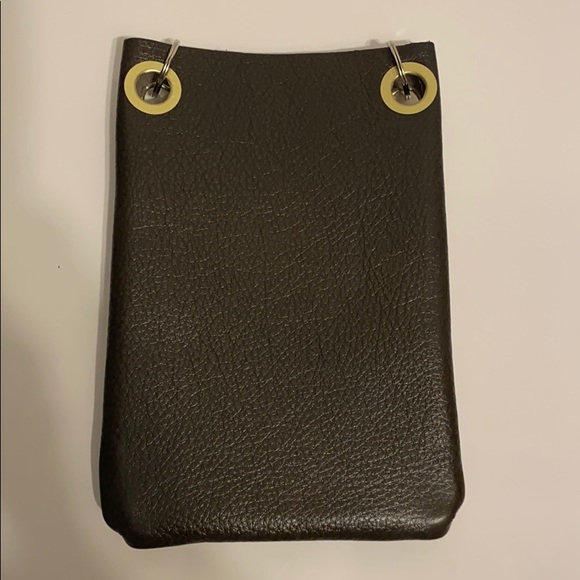 NEW Leather cell phone crossbody/pouch - Picture 4 of 12